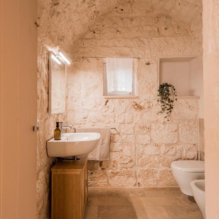 VILLA OSTUNI ONE mit Pool, Gästehaus & Glamping - Villa - 40
