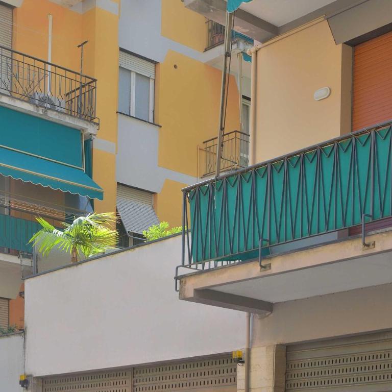 Casa Camelia - Terrazza privata, a 15 minuti a piedi dalle spiagge WiFi e AC - Appartamento con 1 Camera da Letto - 16