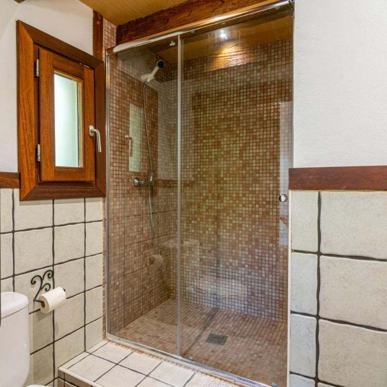 Casa con piscina a 1 km del mar y del pueblo - Villa de 3 dormitorios - 23