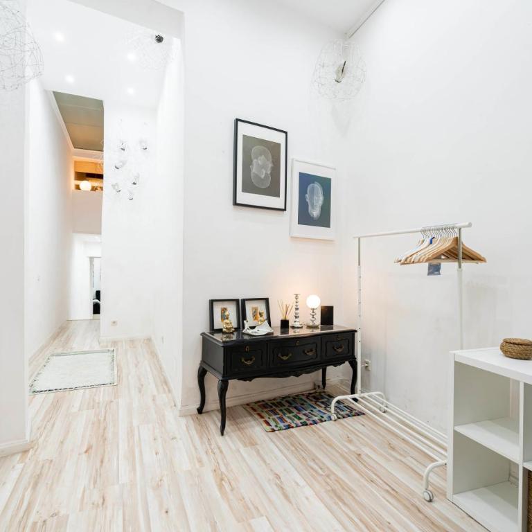 For You Rentals Teatro Real Plaza Apartment TEMPORAL Saint Martin Madrid TRU50 - Apartamento de 1 dormitorio - 14