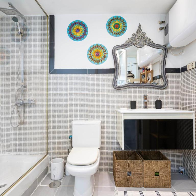 For You Rentals Teatro Real Plaza Apartment TEMPORAL Saint Martin Madrid TRU50 - Apartamento de 1 dormitorio - 26