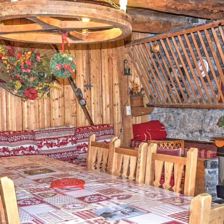Chalet Savoyard en Bordure des Pistes avec Liaison Facile vers le Centre de Morzine - FR-1-524-11 - Chalet (12 Erwachsene) - 1