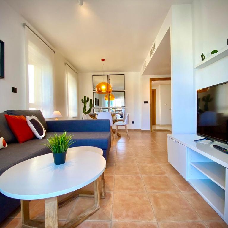 Renteando Albir Apartments - One-Bedroom Apartment with Pool View - 7
