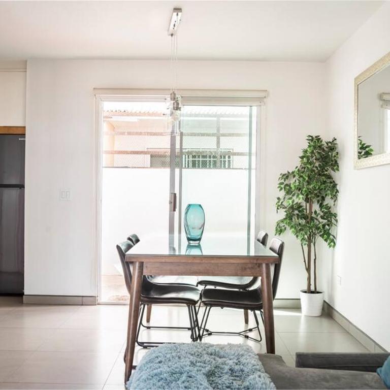 #CasaMare - Privada a una cuadra del mar con AC - Three-Bedroom House - 42