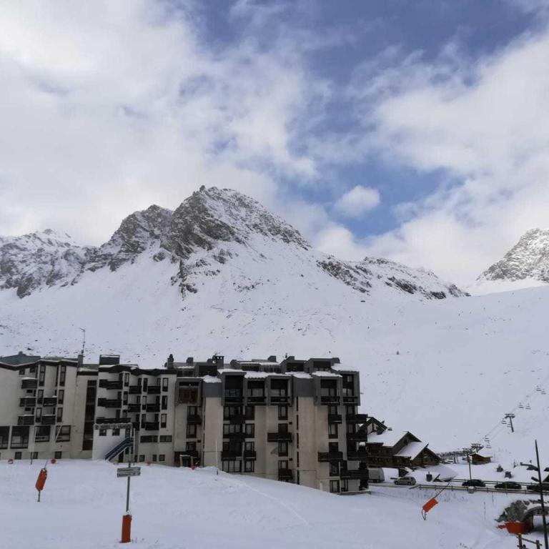 Studio ski aux pieds, vue montagne, idéal pour 4 - FR-1-449-45 - Studio - 10