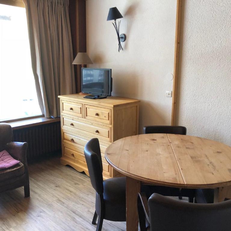 Studio Luxe 30 m², ski au pied, balcon, idéal pour 4 personnes à Tignes - FR-1-449-87 - Studio - 3