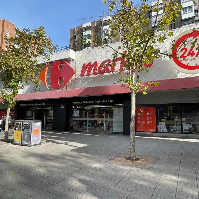 Bonito, Práctico y muy bien comunicado - Two-Bedroom Apartment - 41