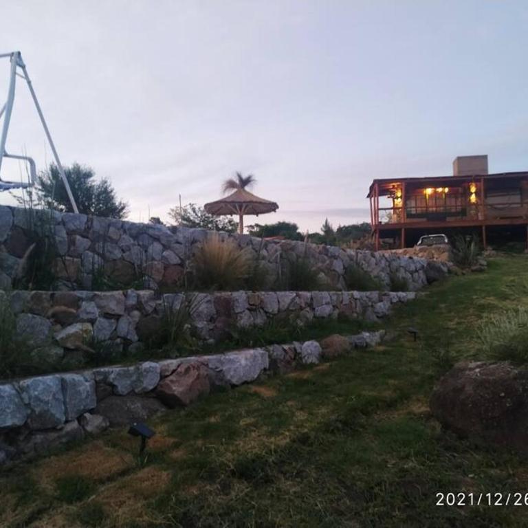 Cabaña LA PEDRERA - Pileta y a metros del Rio - Chalet de 1 dormitorio - 12