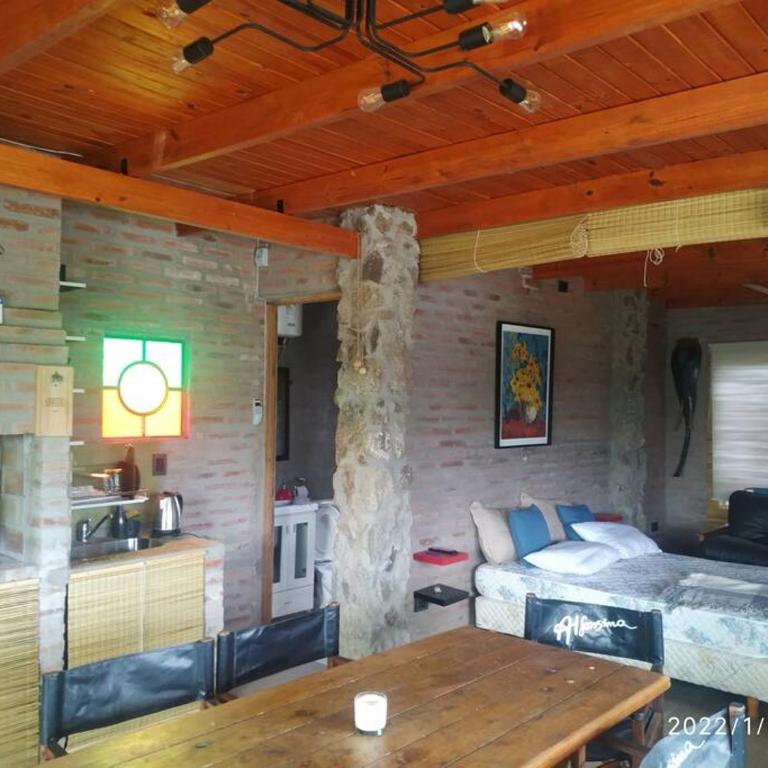 Cabaña LA PEDRERA - Pileta y a metros del Rio - Chalet de 1 dormitorio - 13