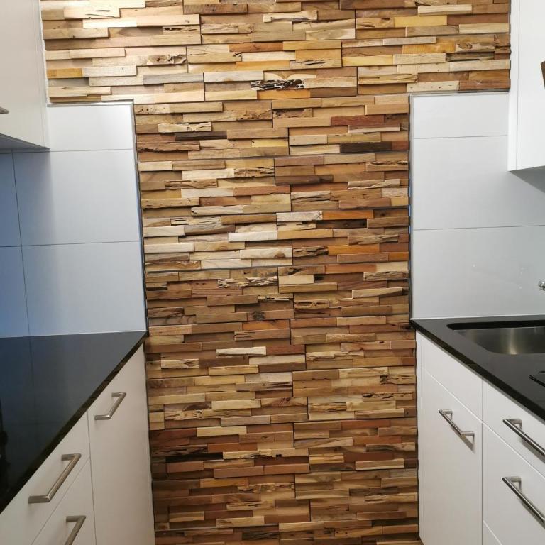 Modern renoviert mit Hallenbad + Fitness - Studio-Apartment - 3