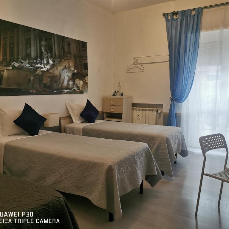 Vatican Central Suites - Camera Familiare con Bagno Privato - 4