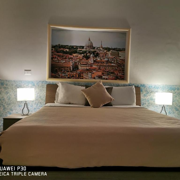 Vatican Central Suites - Camera Matrimoniale Standard - 8