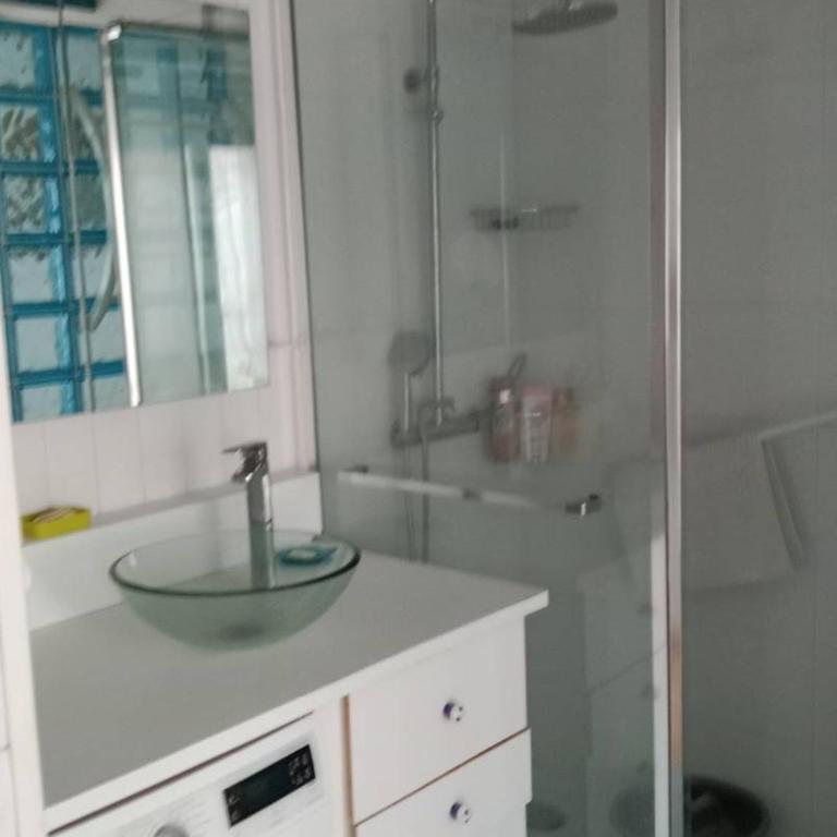 Appartement T2 avec Parking Privé et Balcon à Canet Plage - FR-1-696-21 - Appartamento - 3