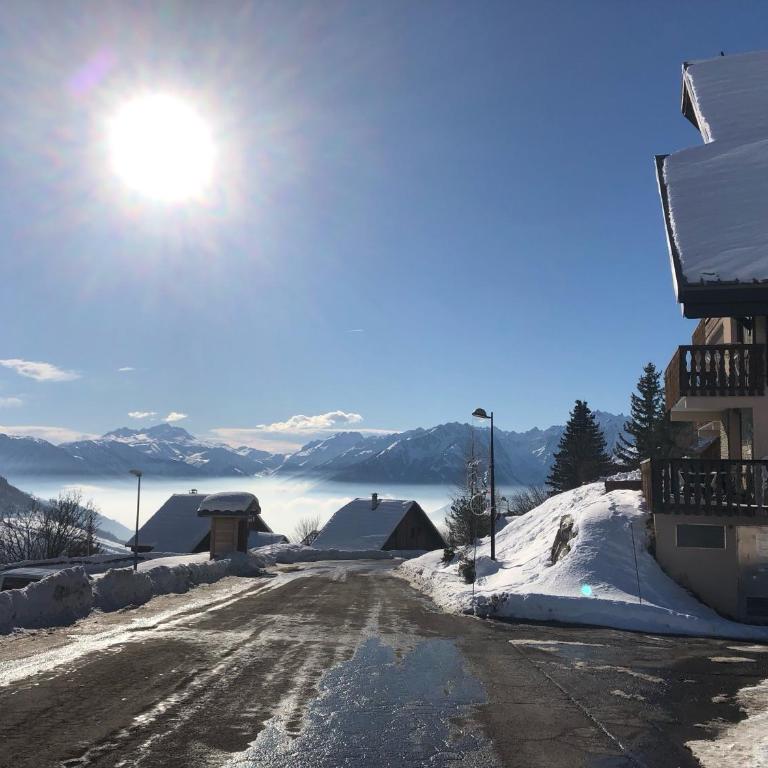 Appartement avec terrasse magnifique vue montagne - Appartement 2 Chambres - 49