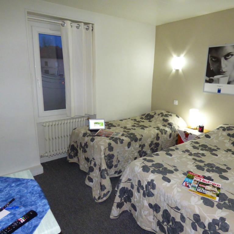 Auberge des Avenières - Triple Room - 2