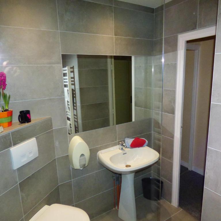 Auberge des Avenières - Double Room - 1