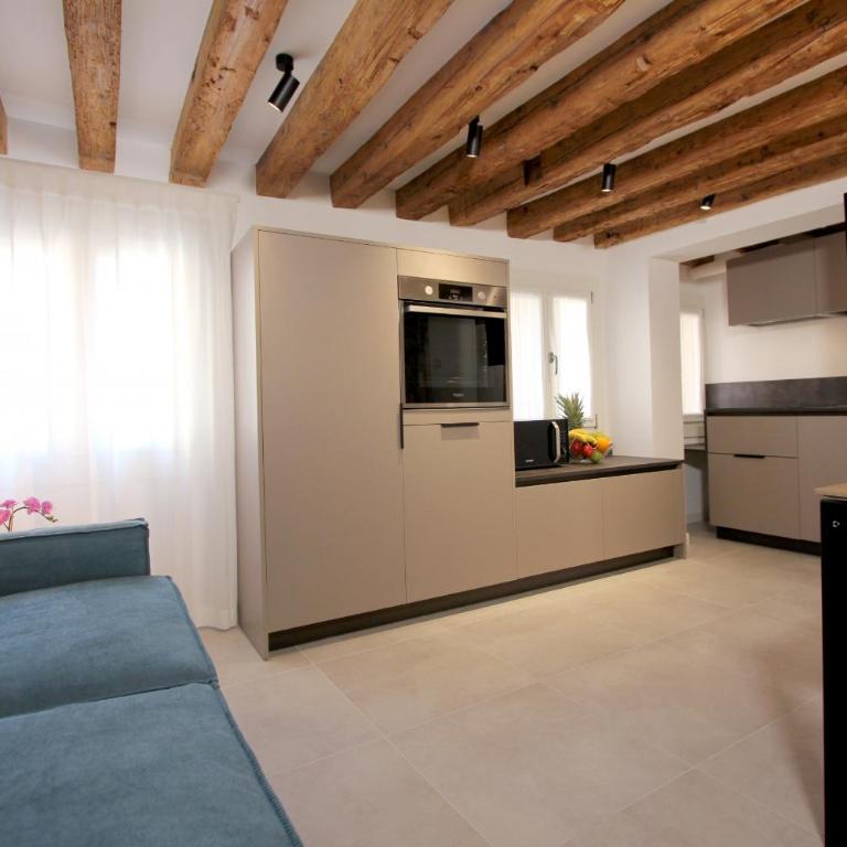 Residence Modern Art - Appartamento con 1 Camera da Letto - 1