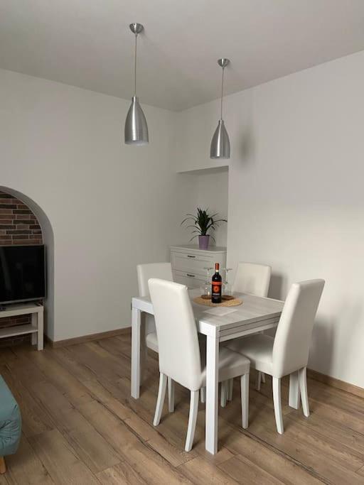 Casa Mirta - Appartamento con 1 Camera da Letto - 10