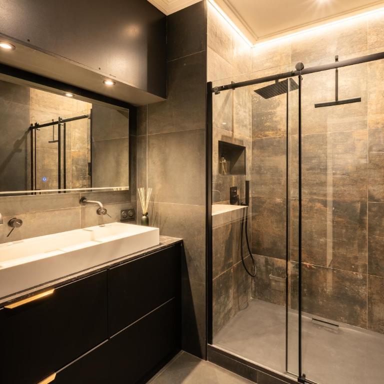 Le Passage Royal - 200 m de la place Royale ! - Appartement 2 Chambres - 7