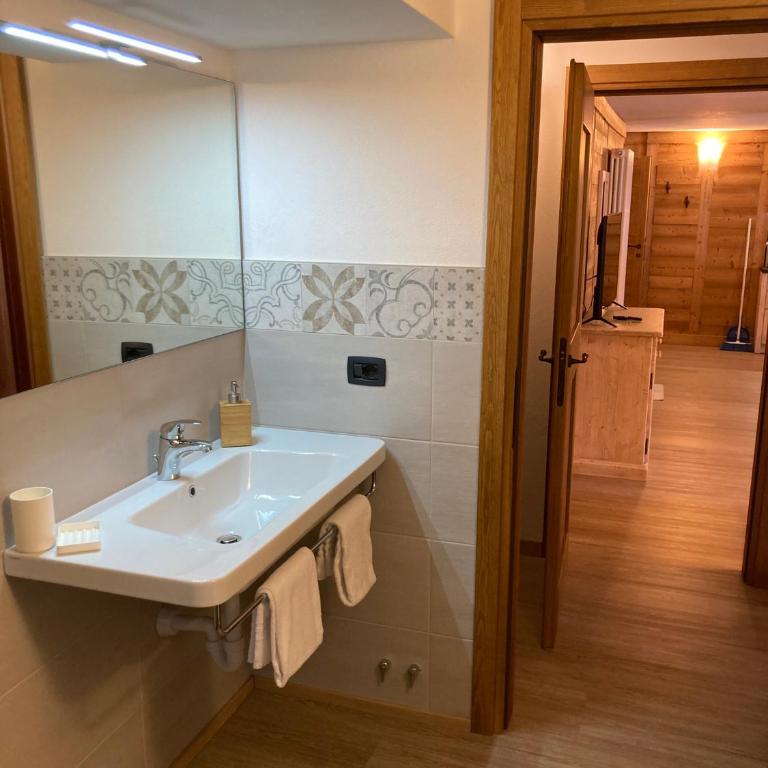 Résidence Château Royal - Apartamento Superior de 1 dormitorio con vistas a las montañas - 5
