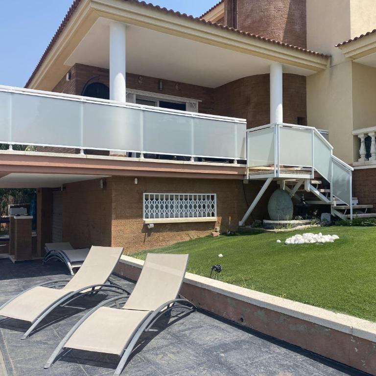 R134 Casa Domingo con AC y piscina - Villa - 30