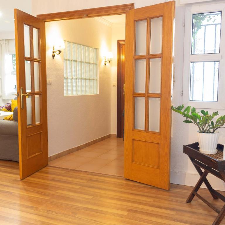 Muralla Zirí II - Two-Bedroom Apartment - 9