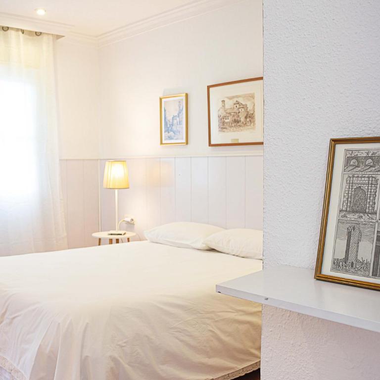 Muralla Zirí II - Two-Bedroom Apartment - 17