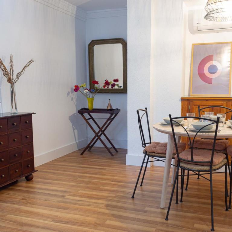 Muralla Zirí II - Two-Bedroom Apartment - 5