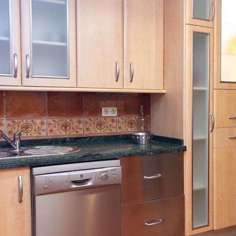 Muralla Zirí II - Two-Bedroom Apartment - 14