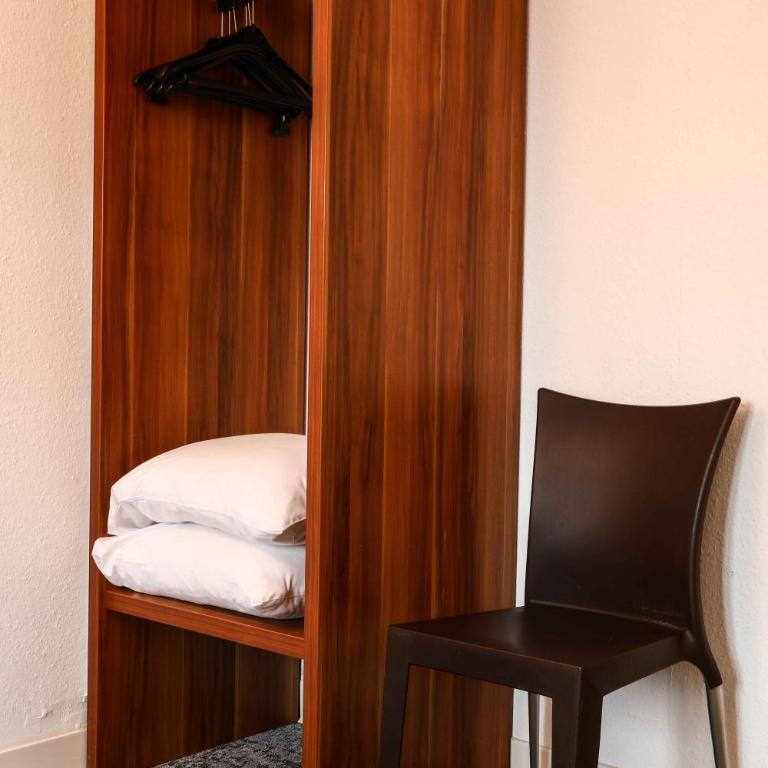 The Originals City, Hôtel Colmar Gare - Chambre Triple - 5