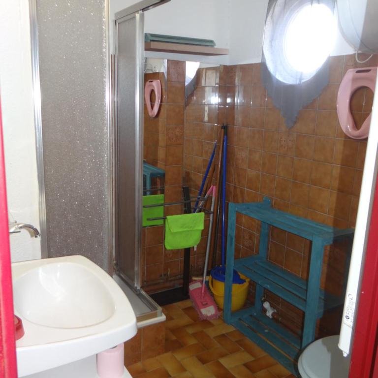 Studio Plage 200m Parking gratuit Port la Nouvelle - Appartement 1 Chambre - 13