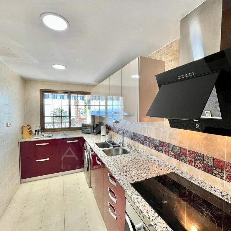 Precioso apartamento con vistas en la Herradura - Three-Bedroom Apartment - 3