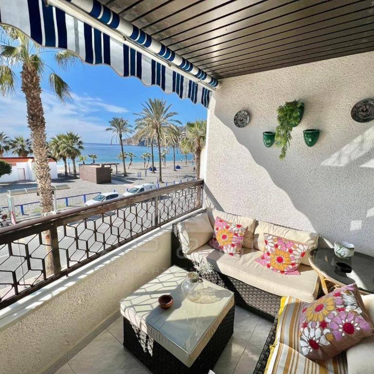 Precioso apartamento con vistas en la Herradura - Three-Bedroom Apartment - 1