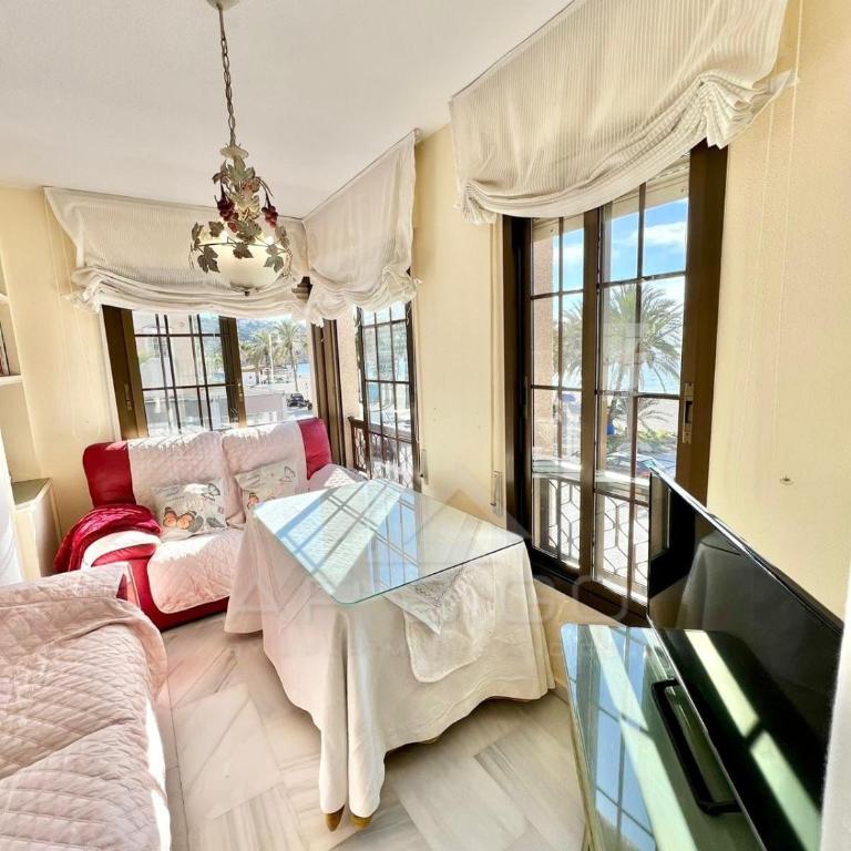 Precioso apartamento con vistas en la Herradura - Three-Bedroom Apartment - 7