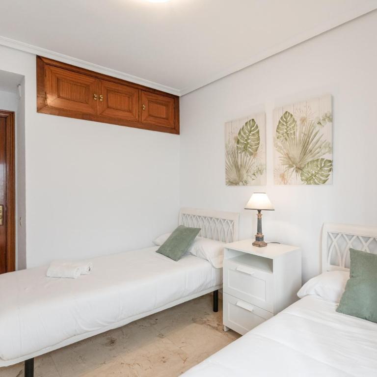Green- Apartments Las Setas - Three-Bedroom Apartment - 23