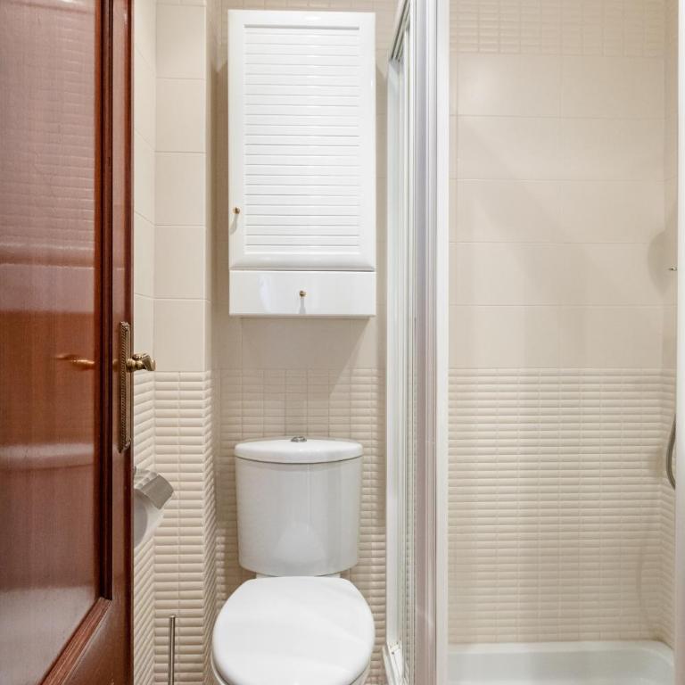 Green- Apartments Las Setas - Three-Bedroom Apartment - 26