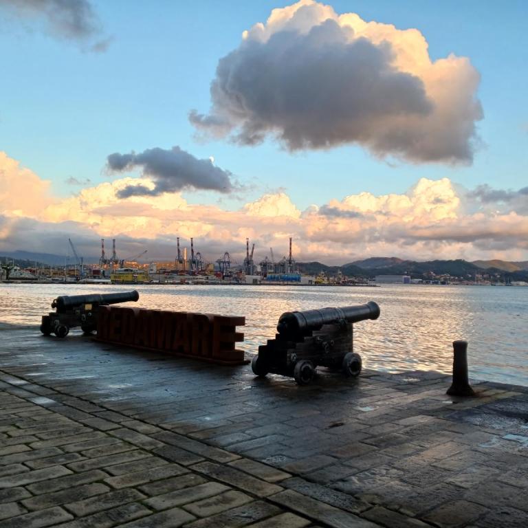 Comoda posizione, per 5-TERRE, PortoVenere, Lerici - Appartamento con 3 Camere da Letto - 48