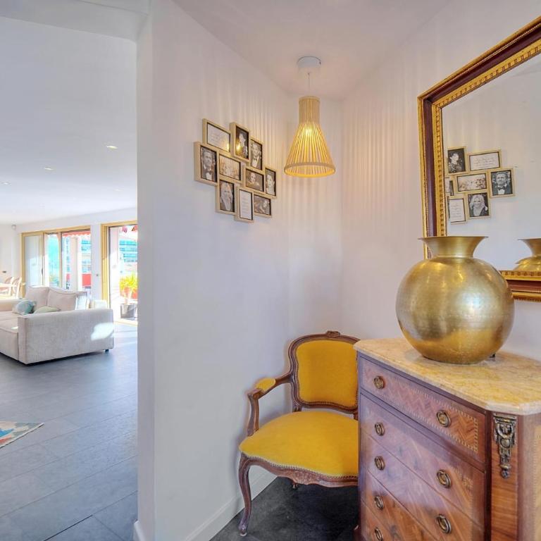 Upstays Penthouse Terrace 150m Lerins View - Apartamento - 6