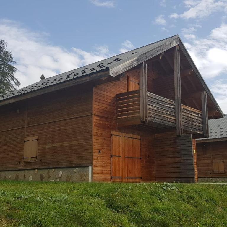 Chalet Mitoyen 8 Pers. - Terrasse Vue Montagne & Parking - FR-1-504-626 - Chalet - 8