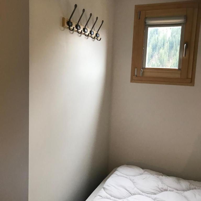 Chatel - appartement 2 pièces rénové - 4 personnes - proche centre - ménage inclus - Apartamento de 1 dormitorio - 14