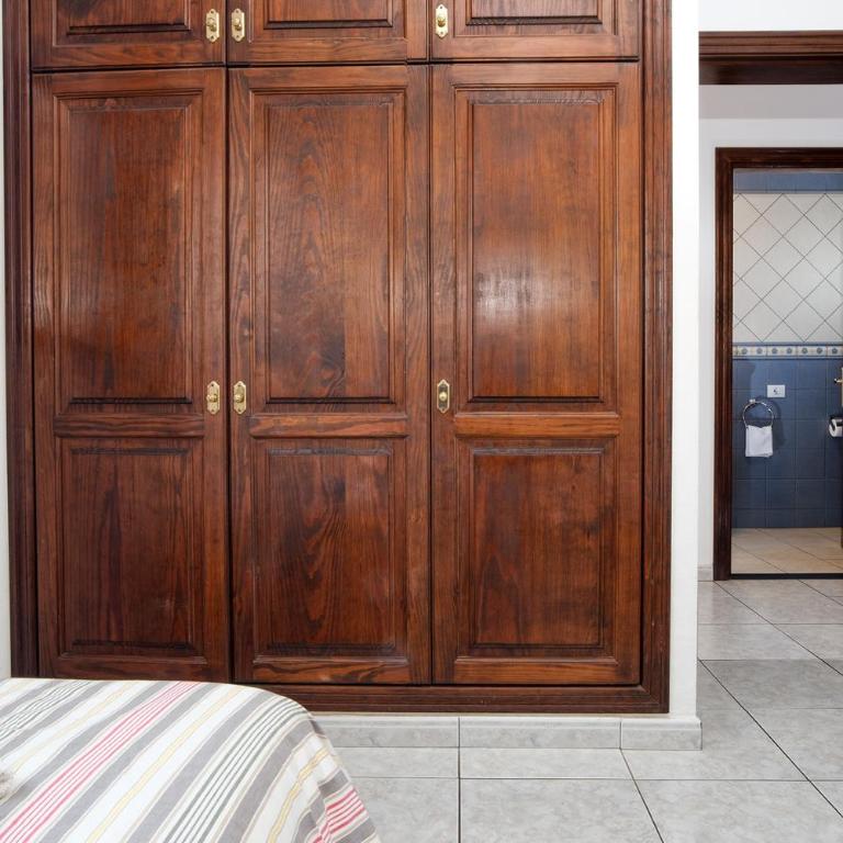 Casa El Paraiso - Private Pool, Jacuzzi, Air-con and BBQ By Lanzarote Vacation Homes - Casa de 4 dormitorios - 29