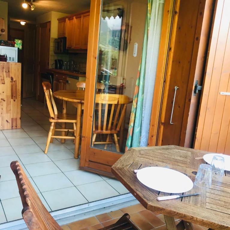 Appartement cosy à Morillon, animaux admis - Appartement 1 Chambre - 2