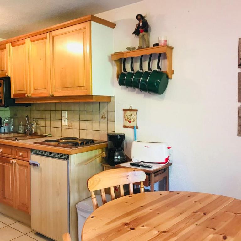 Appartement cosy à Morillon, animaux admis - Appartement 1 Chambre - 4