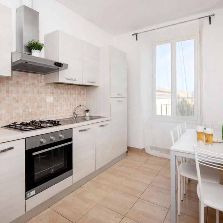 Large and central comfortable apartment - Appartamento con 3 Camere da Letto - 17
