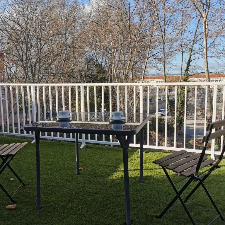Appart Hotel Spa Perpignan - Appartement avec Terrasse - 2