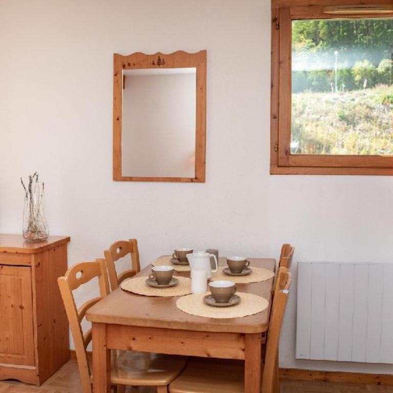 Studio 4 Pers avec Balcon et Parking, Puy-Saint-Vincent - Studio - 4