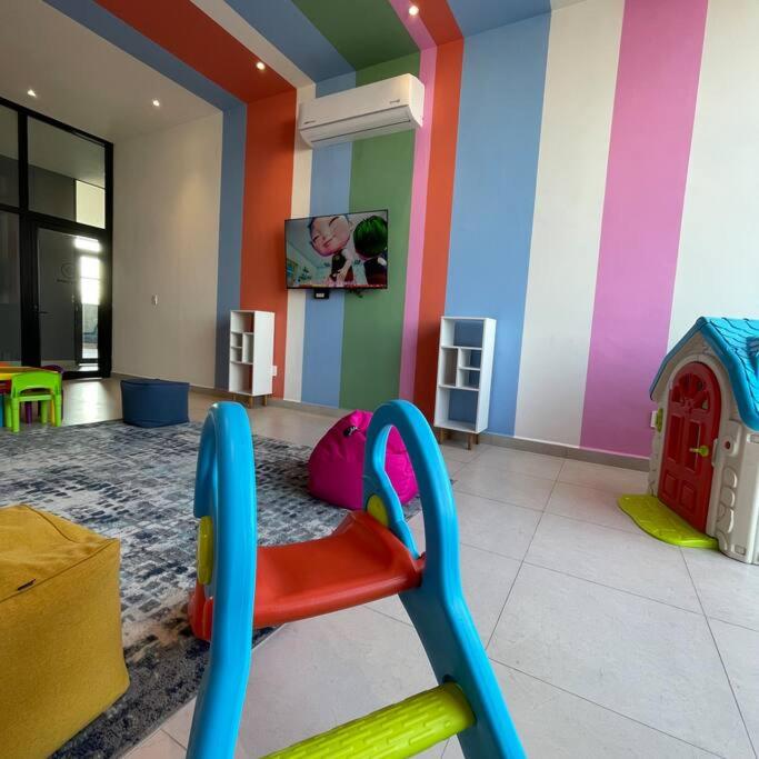 Exclusivo departamento a un lado de la Arena Mty, Fundidora y Cintermex - Two-Bedroom Apartment - 12