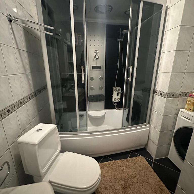House with front garden and amazing view - Three-Bedroom House - 18