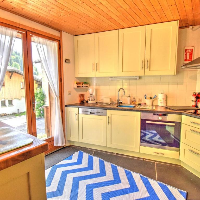 Chalet rénové à Morzine avec 5 chambres, parking et WIFI - FR-1-524-3 - Chalet (12 Adultes) - 6