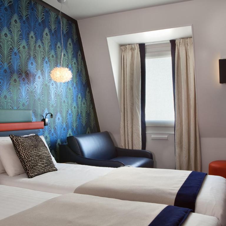 Hotel Yllen Eiffel - Chambre Deluxe - Lits Jumeaux et Canapé-Lit - 4